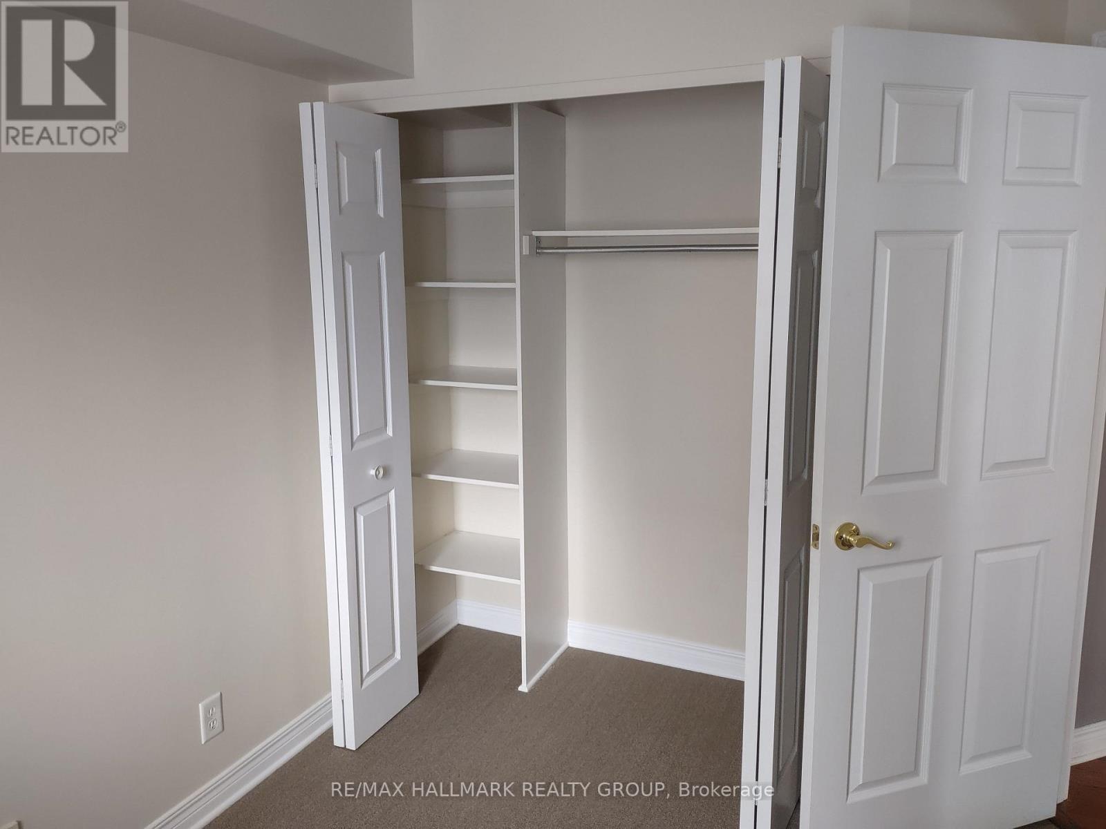 313 - 429 Somerset Street W, Ottawa, Ontario  K2P 2P5 - Photo 15 - X12644168