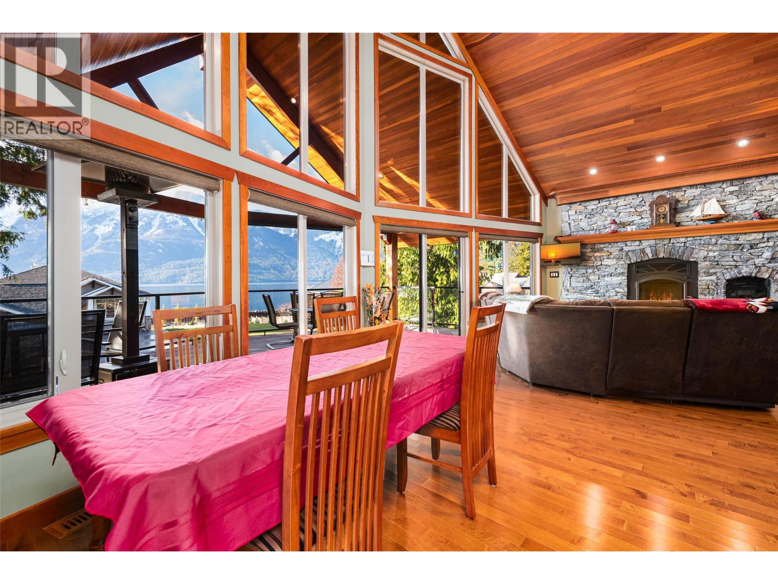 13516 Lakeshore Drive, Boswell, British Columbia  V0B 1A0 - Photo 15 - 10370728