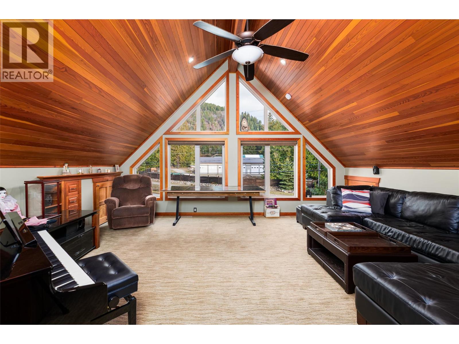 13516 Lakeshore Drive, Boswell, British Columbia  V0B 1A0 - Photo 17 - 10370728