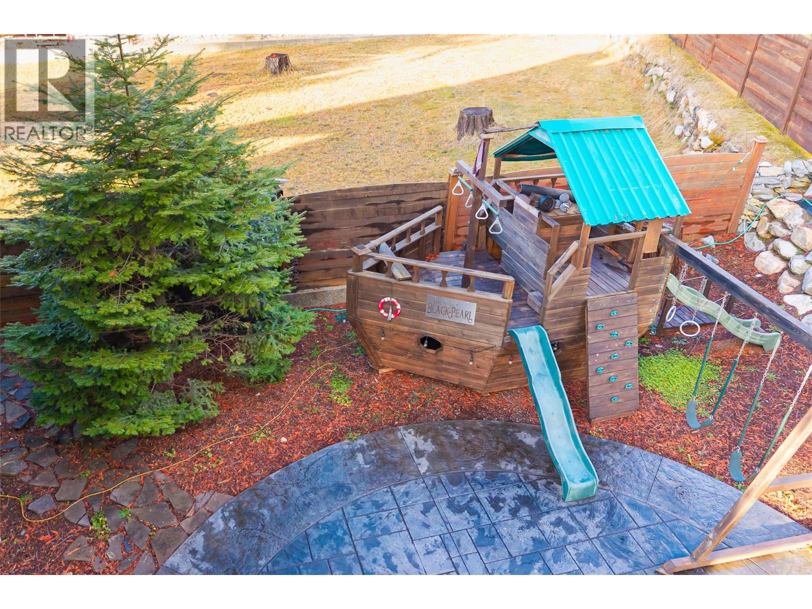 13516 Lakeshore Drive, Boswell, British Columbia  V0B 1A0 - Photo 35 - 10370728