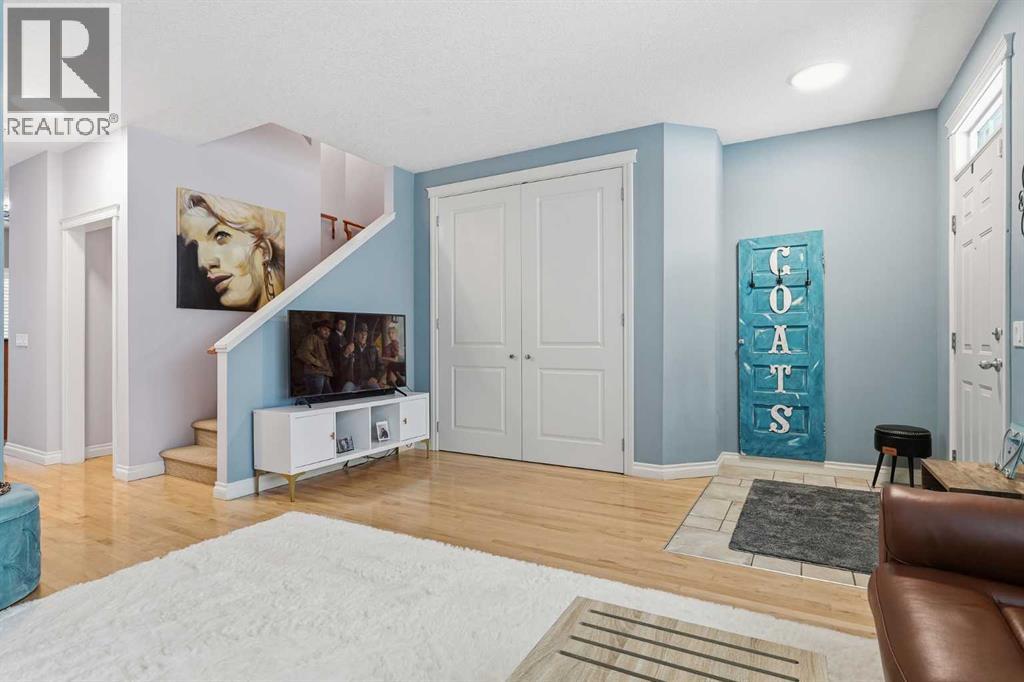 45 Somme Boulevard Sw, Calgary, Alberta  T2T 6K7 - Photo 6 - A2273387