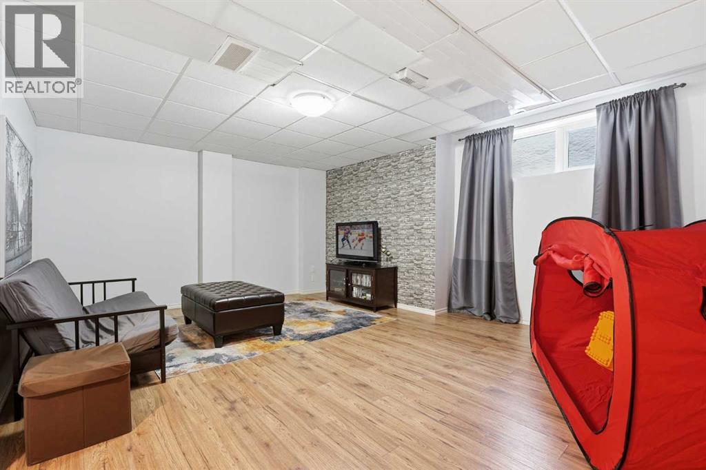 45 Somme Boulevard Sw, Calgary, Alberta  T2T 6K7 - Photo 39 - A2273387