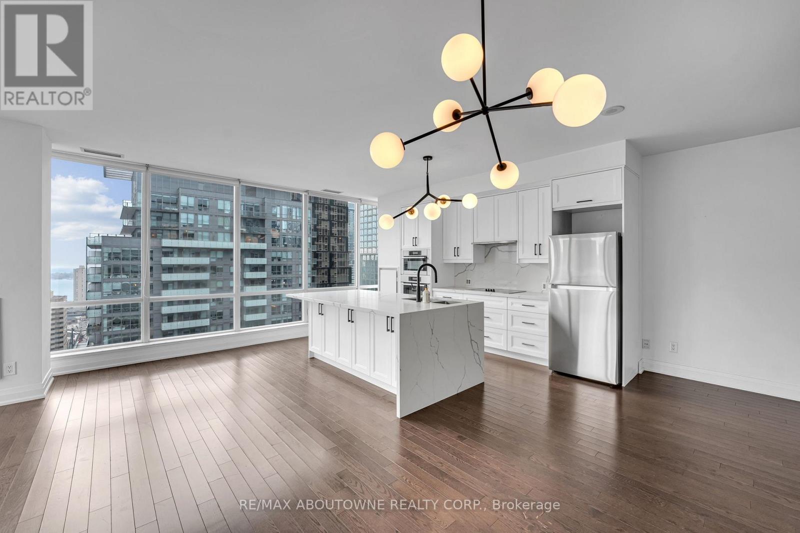 2912 - 80 John Street, Toronto, Ontario  M5V 3X4 - Photo 14 - C12644150