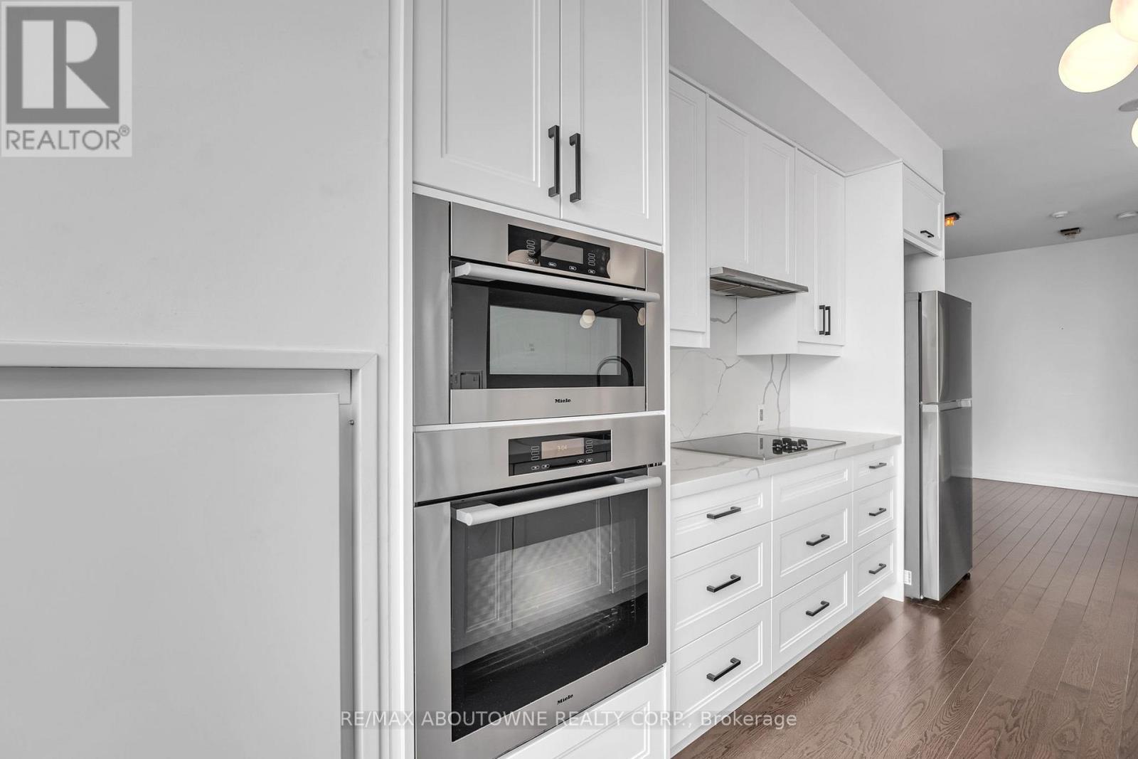 2912 - 80 John Street, Toronto, Ontario  M5V 3X4 - Photo 19 - C12644150