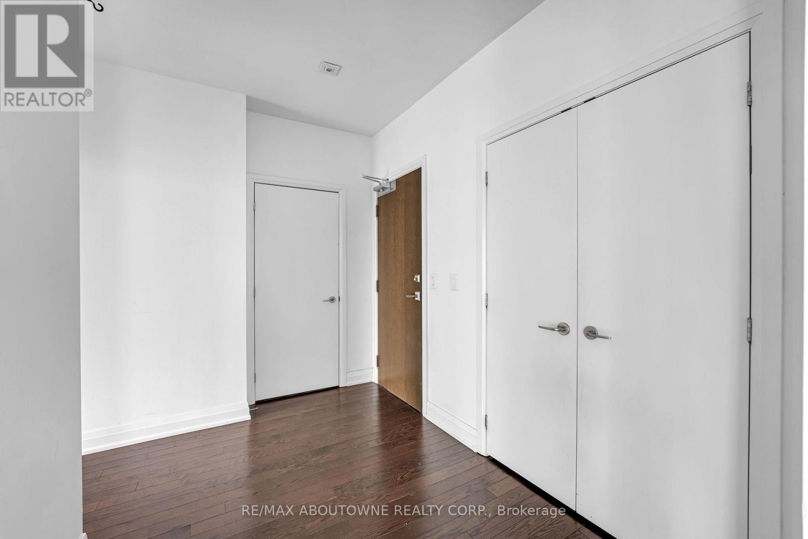 2912 - 80 John Street, Toronto, Ontario  M5V 3X4 - Photo 9 - C12644150