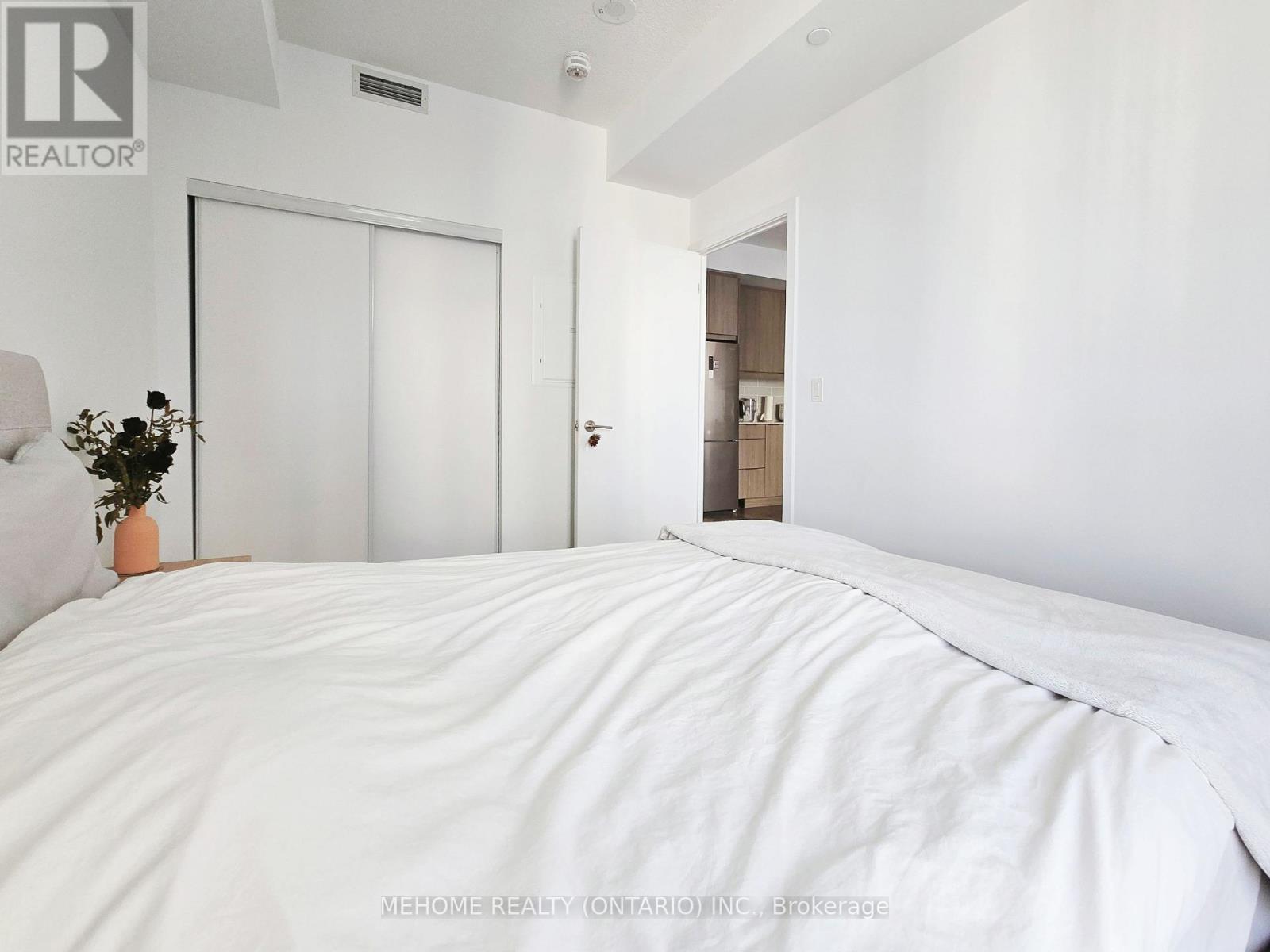 1204 - 32 Forest Manor Road, Toronto, Ontario  M2J 0H2 - Photo 16 - C12644172