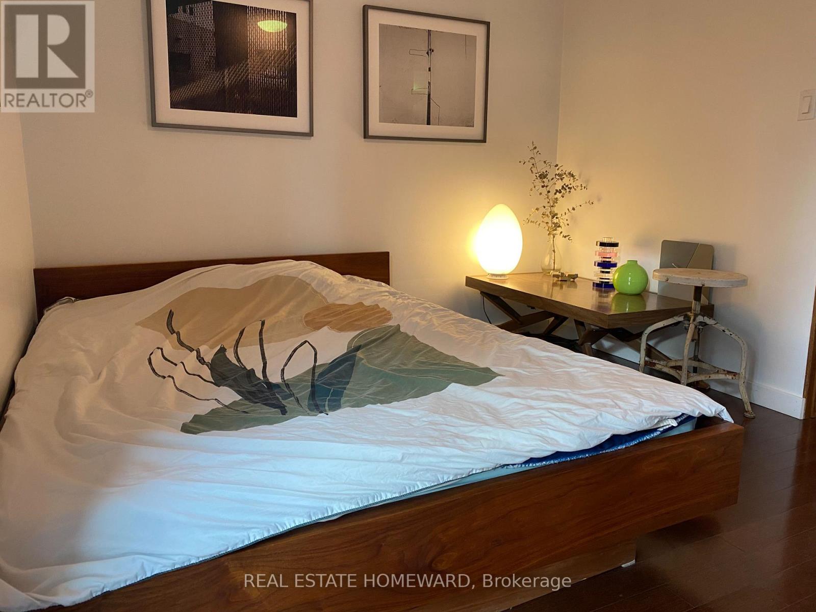 302 Rhodes Avenue, Toronto, Ontario  M4L 3A3 - Photo 26 - E12644188