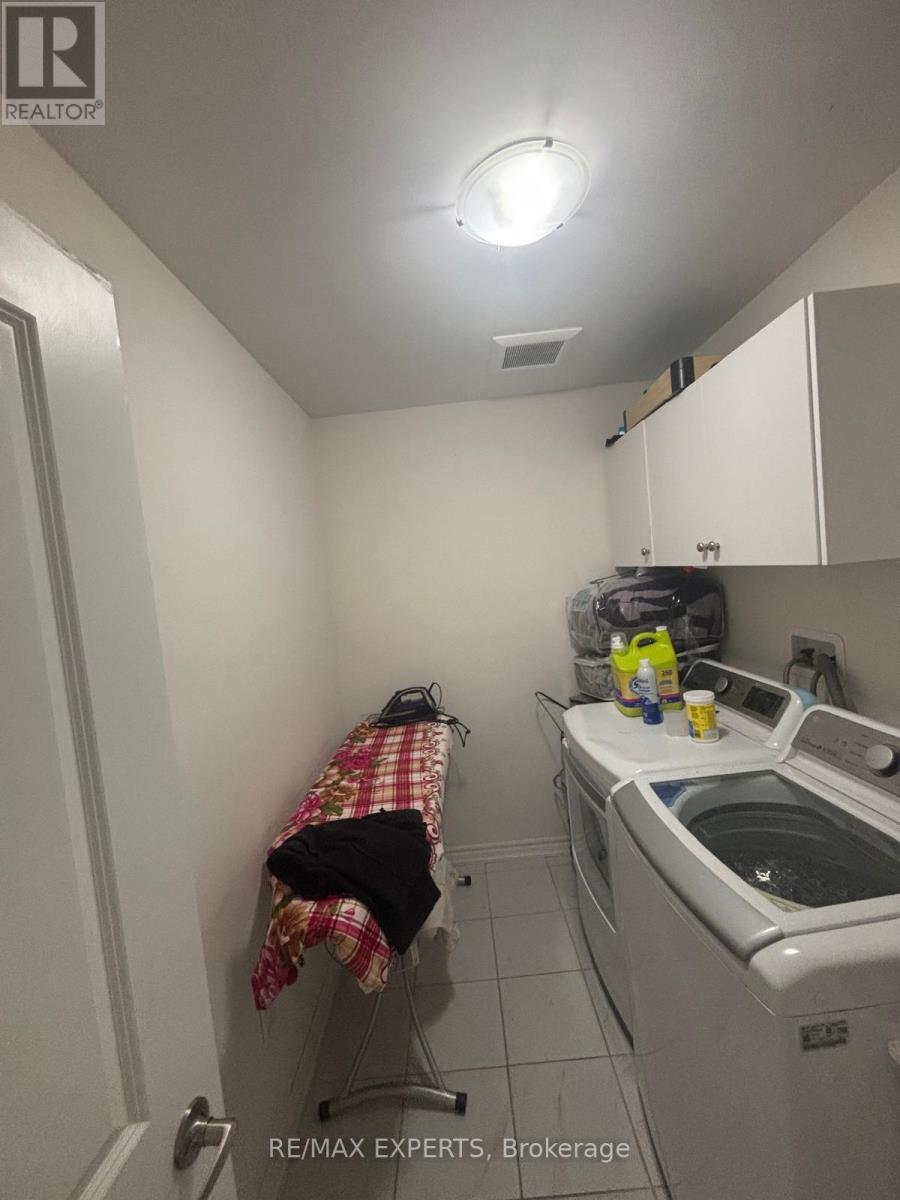 2300 Grainger Loop, Innisfil, Ontario  L9S 0M9 - Photo 25 - N12644170