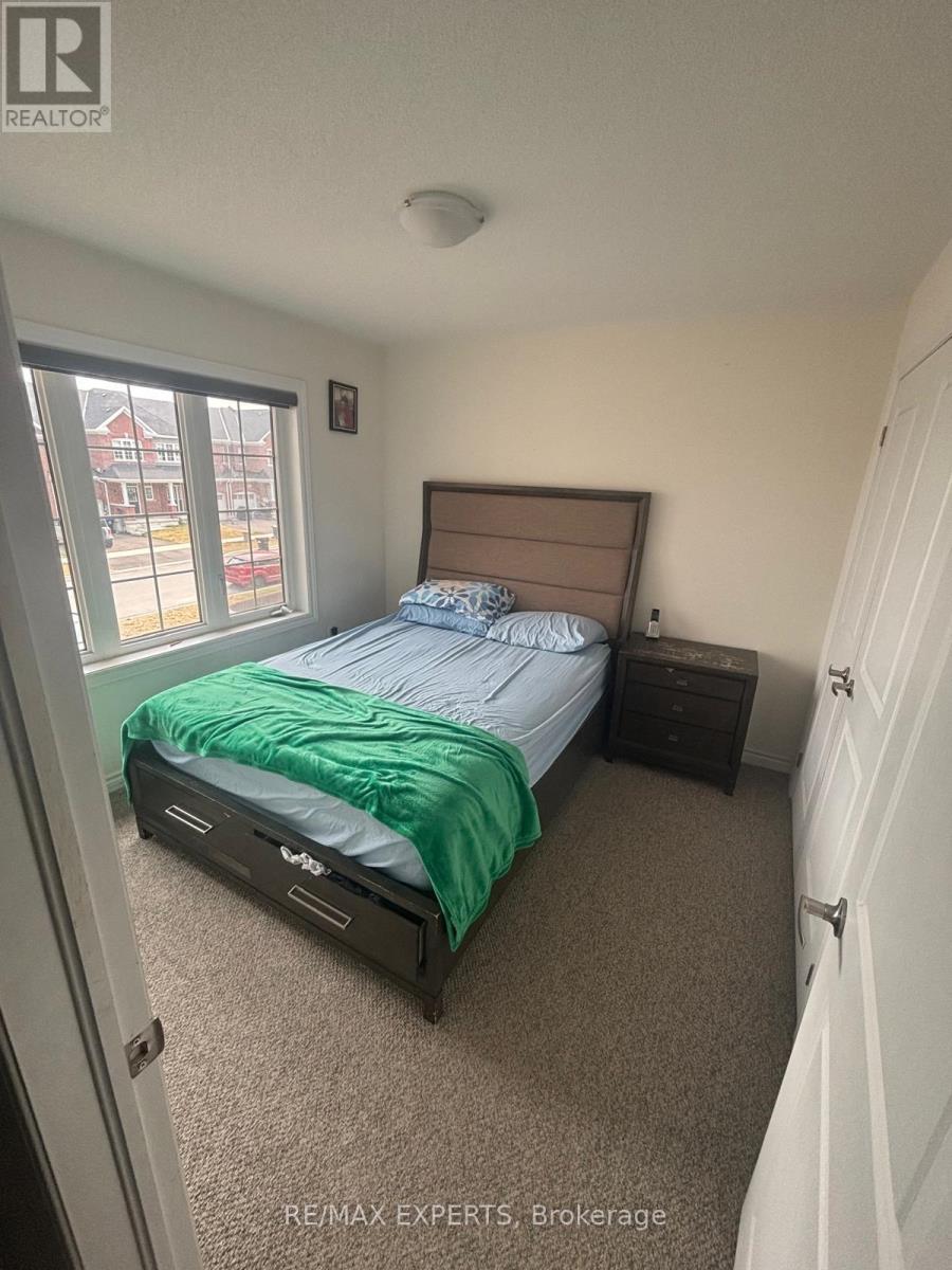 2300 Grainger Loop, Innisfil, Ontario  L9S 0M9 - Photo 28 - N12644170