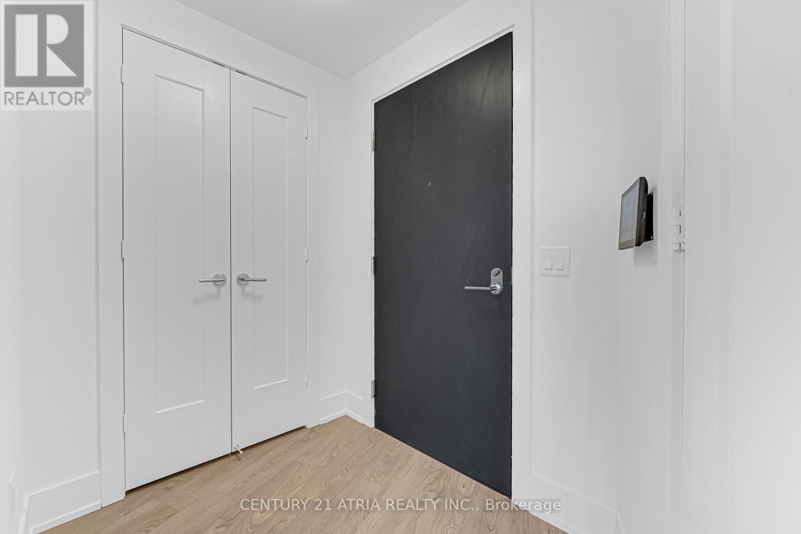 629 - 259 The Kingsway, Toronto, Ontario  M9A 0G2 - Photo 4 - W12644156