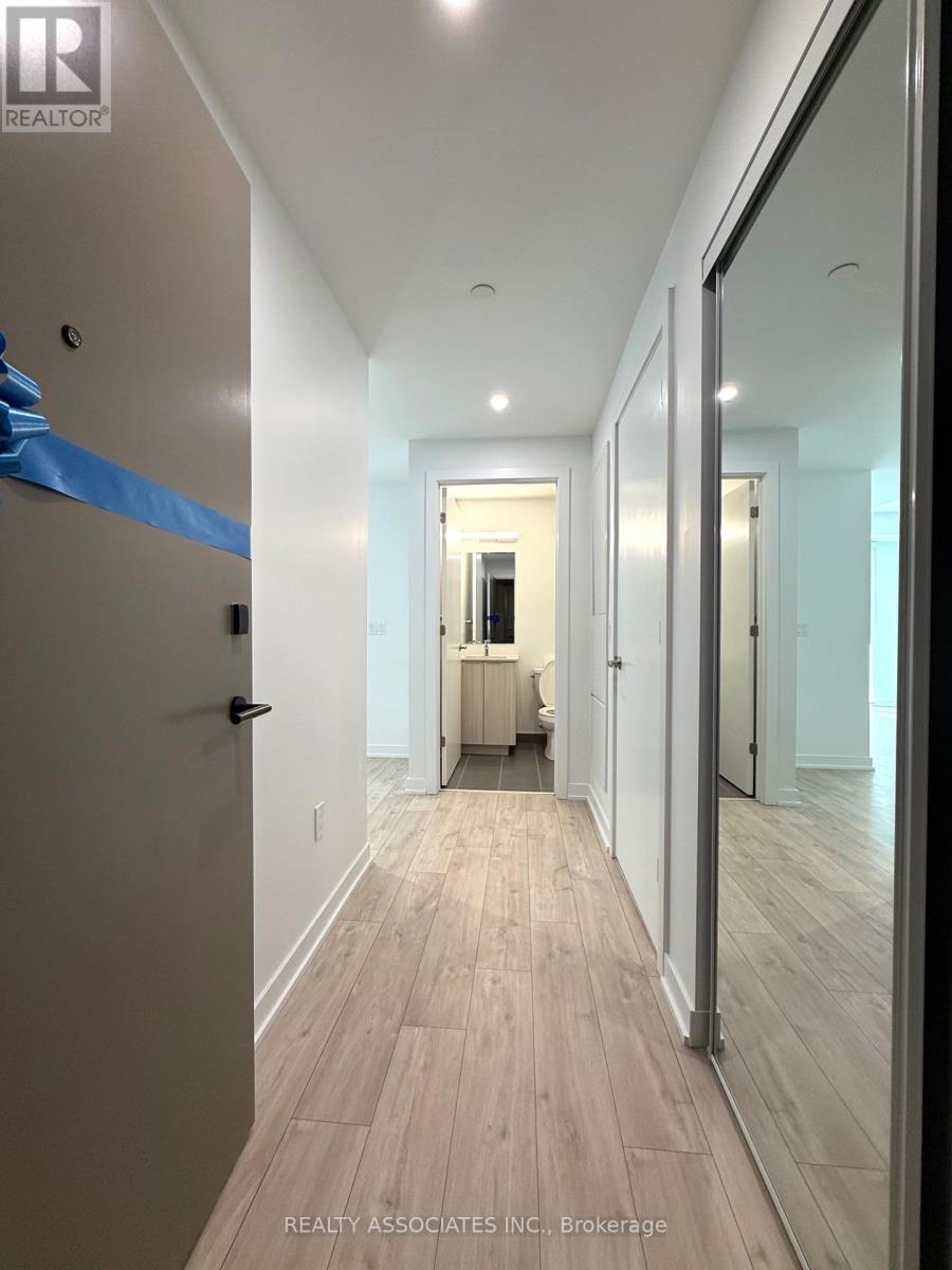 503 - 720 Whitlock Avenue, Milton, Ontario  L9E 2B5 - Photo 2 - W12644176