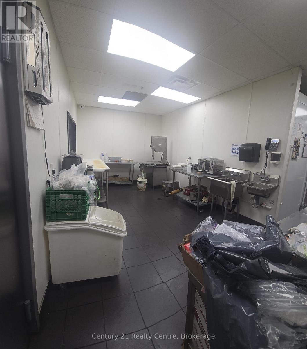 12760 Hwy 50 A2 Highway, Caledon, Ontario  L7E 4G1 - Photo 2 - W12644178