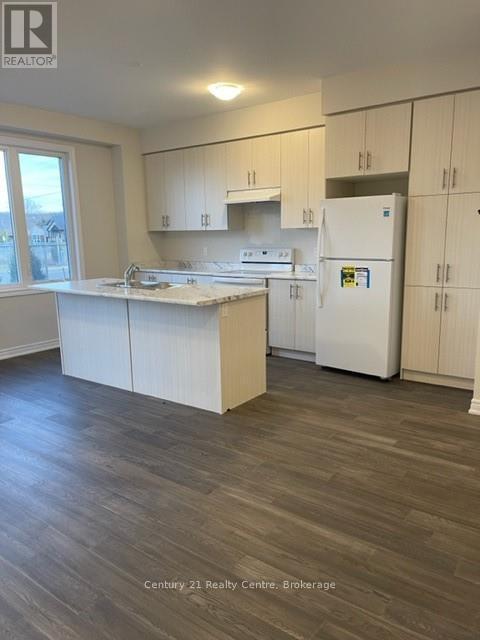 6 Mockingbird Lane, Hamilton, Ontario  L8E 0K7 - Photo 6 - X12644148