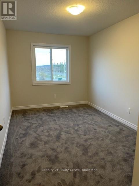 6 Mockingbird Lane, Hamilton, Ontario  L8E 0K7 - Photo 9 - X12644148