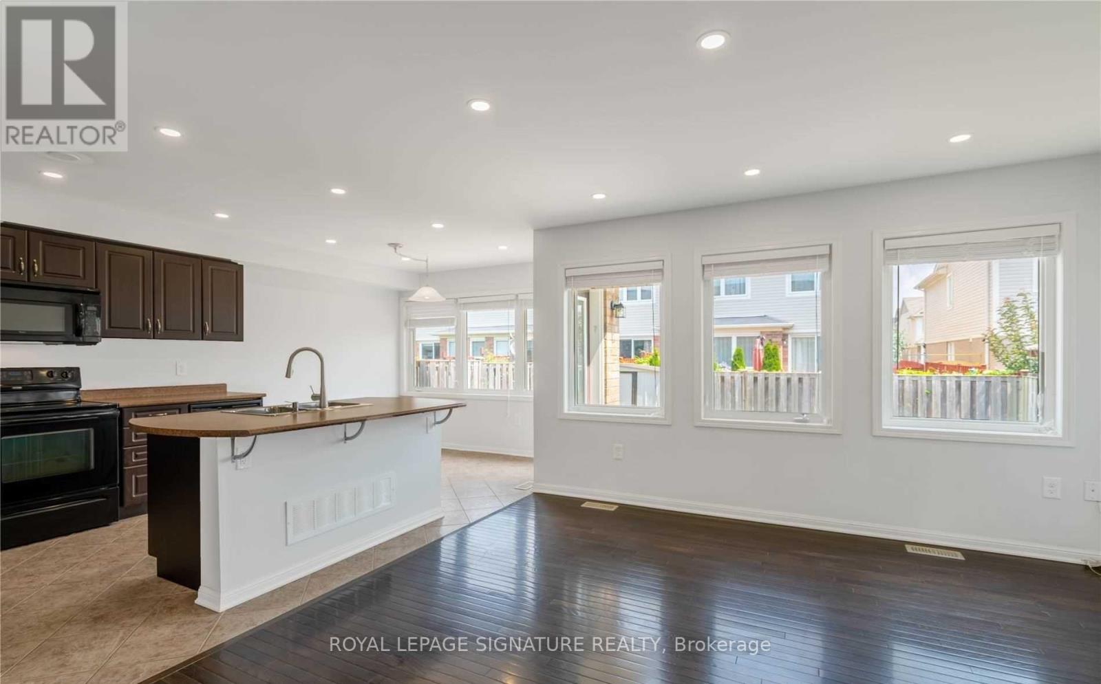 74 Michigan Avenue, Cambridge, Ontario  N3C 0C9 - Photo 10 - X12644162