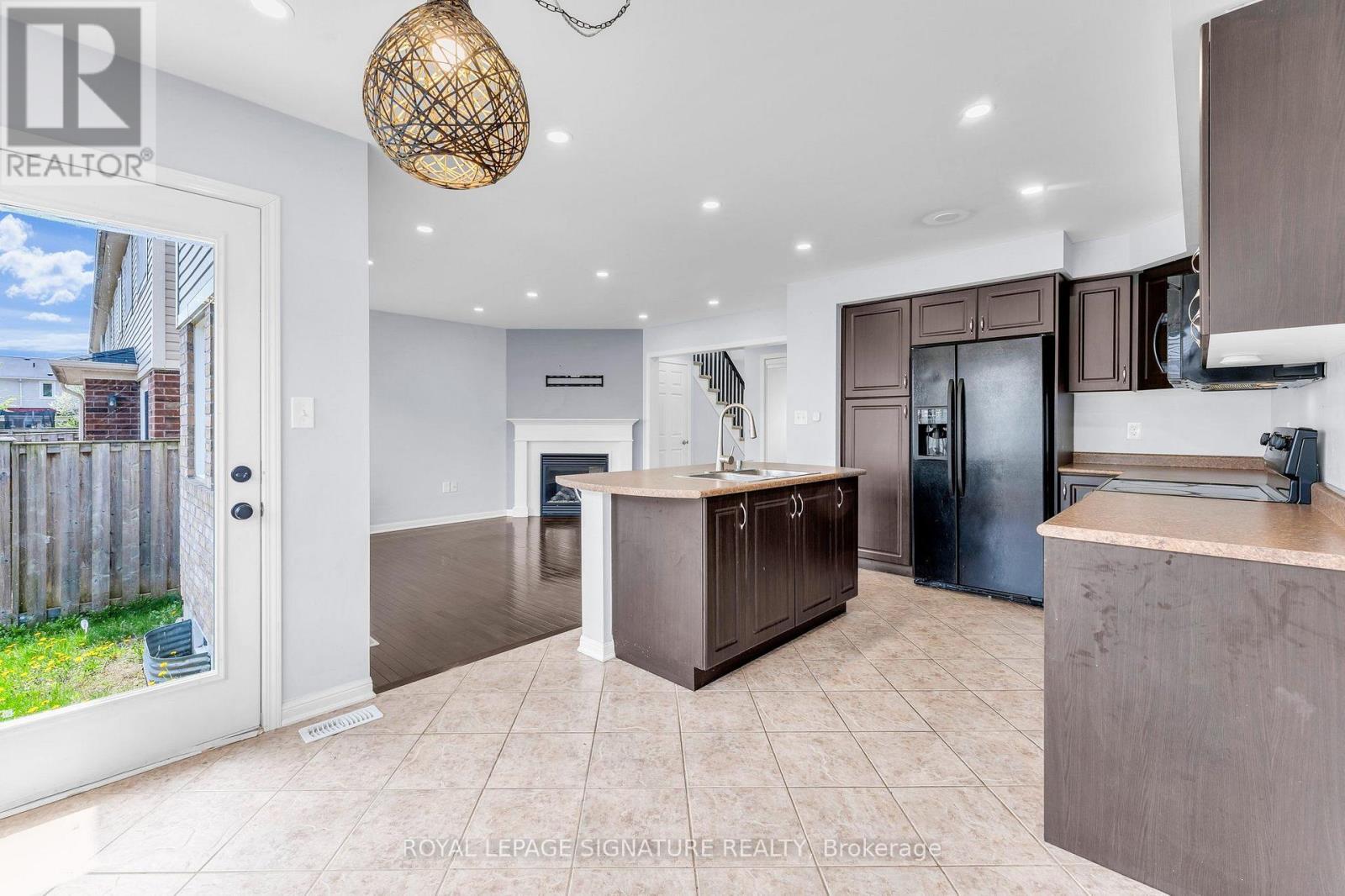 74 Michigan Avenue, Cambridge, Ontario  N3C 0C9 - Photo 11 - X12644162