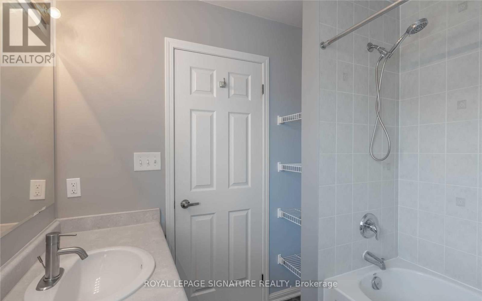 74 Michigan Avenue, Cambridge, Ontario  N3C 0C9 - Photo 19 - X12644162