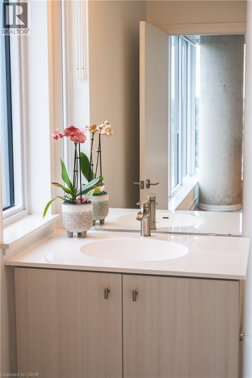 15 Wellington Street S Unit# 909, Kitchener, Ontario  N2G 0E4 - Photo 24 - 40779585