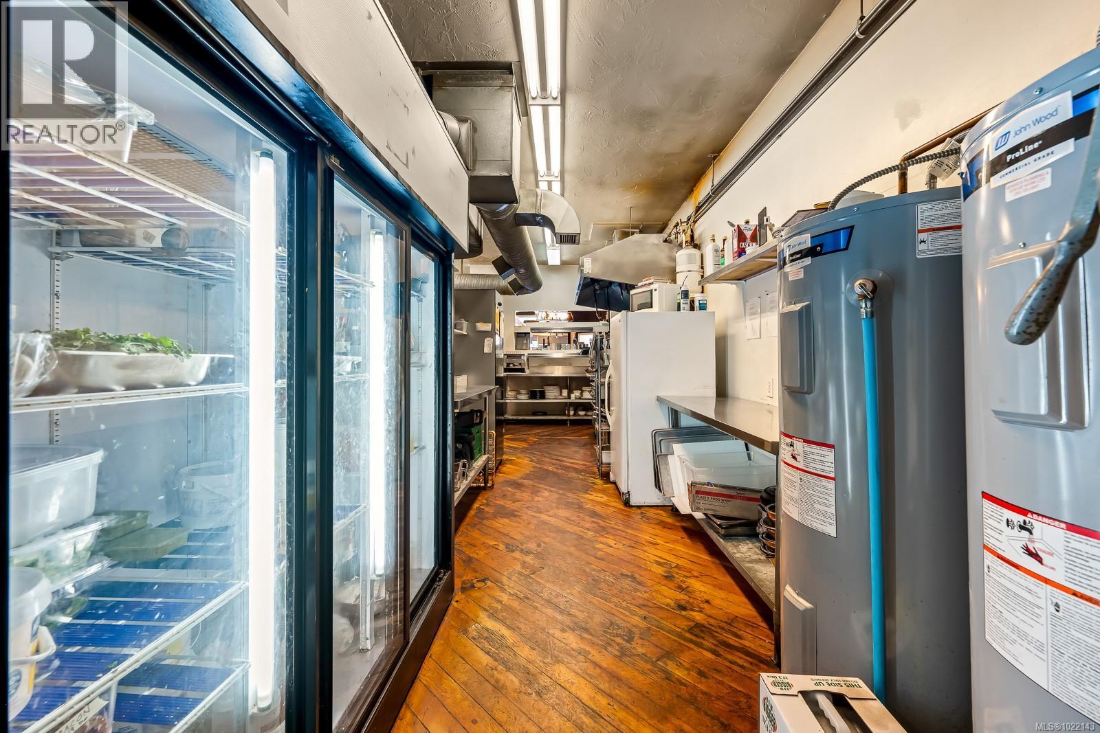 355 4th St, Courtenay, British Columbia  V9N 1G8 - Photo 13 - 1022143