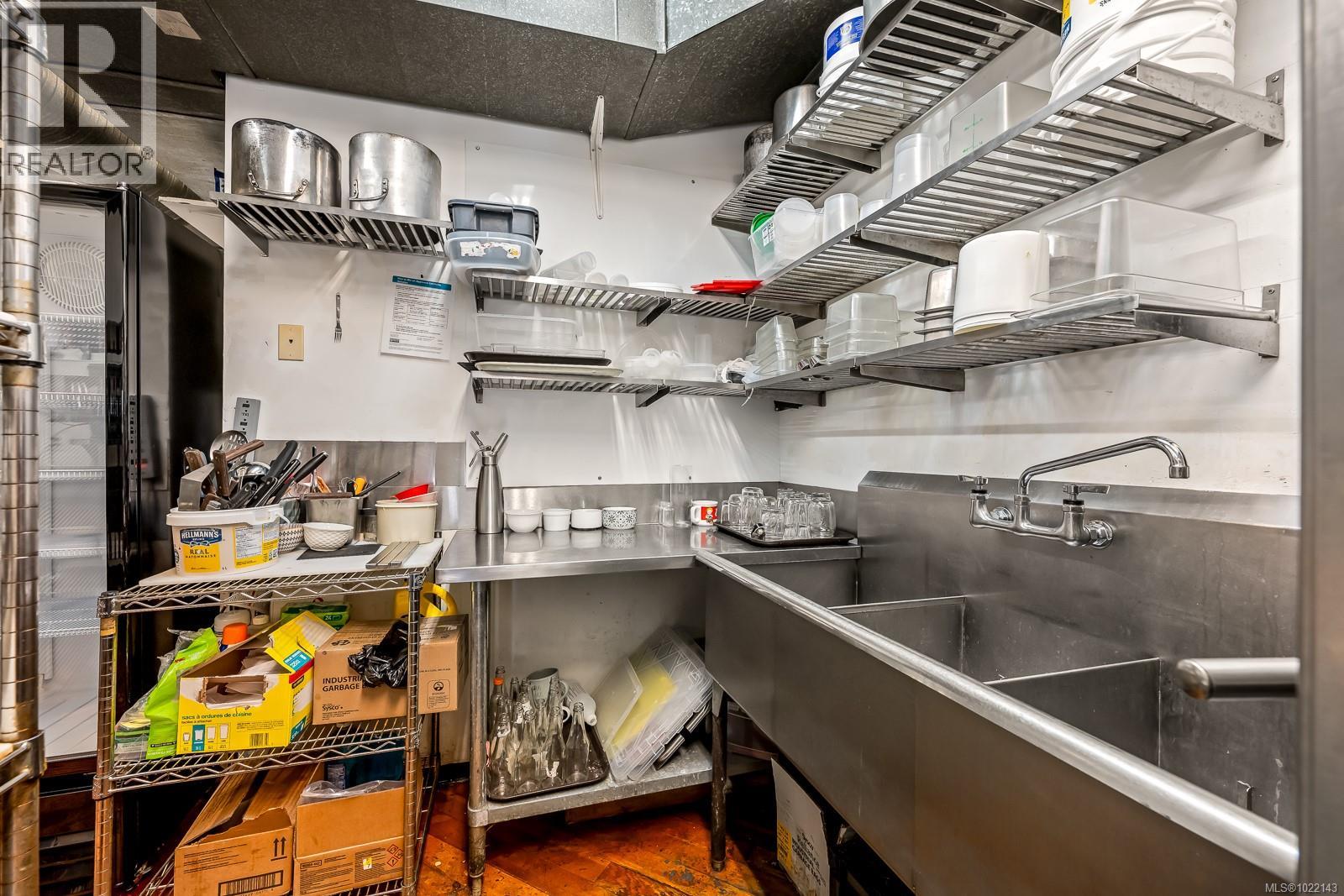 355 4th St, Courtenay, British Columbia  V9N 1G8 - Photo 33 - 1022143