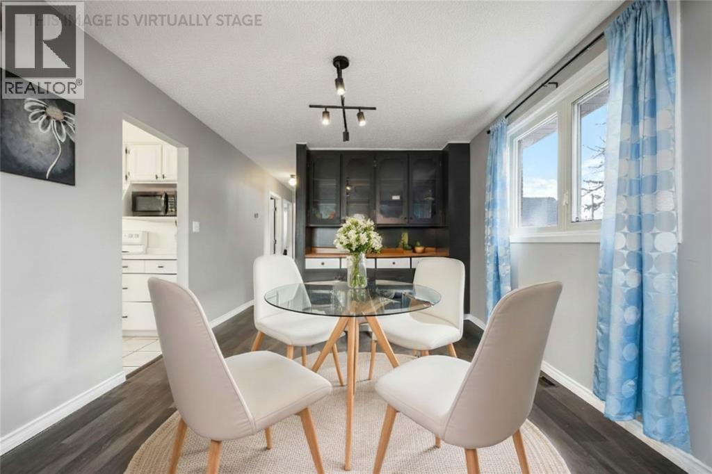 204 Mitton Street South, Sarnia, Ontario  N7T 3C9 - Photo 4 - 25031619