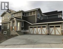 67 Sunrise Heath, Cochrane, Alberta