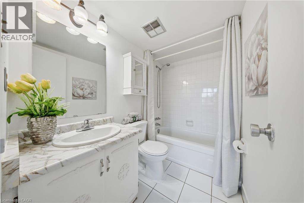 2055 Upper Middle Road Unit# 602, Burlington, Ontario  L7P 3P4 - Photo 15 - 40794627