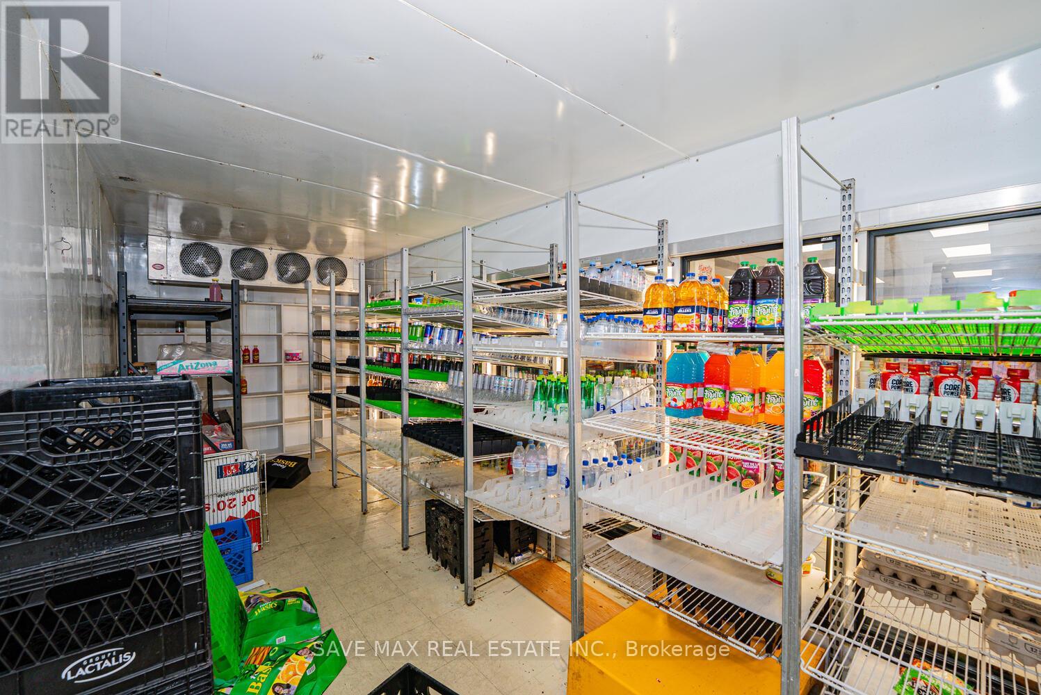 8 - 9505 Keele Street, Vaughan, Ontario  L6A 1L9 - Photo 23 - N12644200