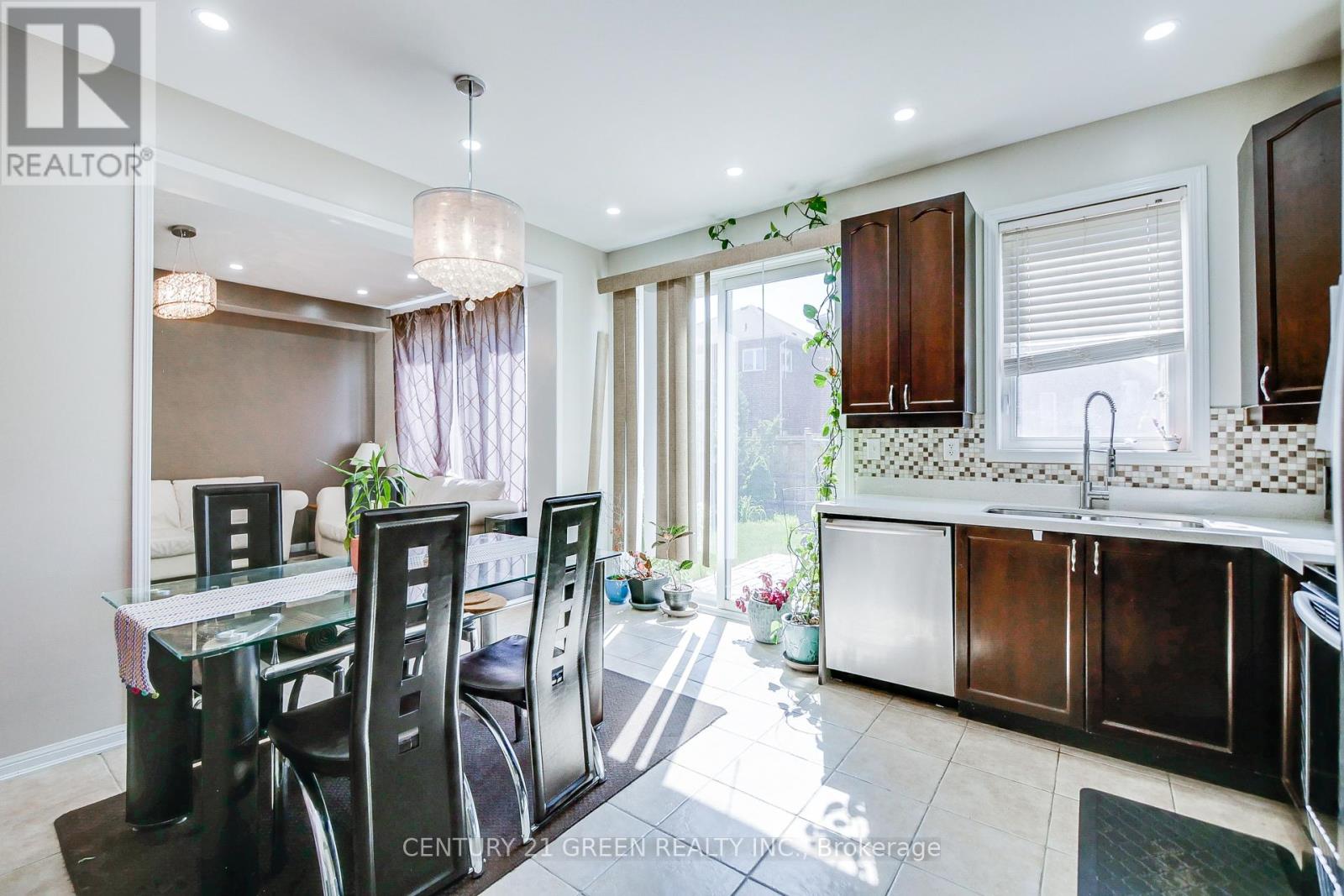 330 Schreyer Crescent, Milton, Ontario  L9T 7T1 - Photo 12 - W12519238