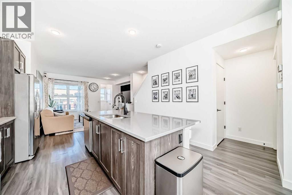 9053 46 Street Ne, Calgary, Alberta  T3J 0Y9 - Photo 6 - A2275534