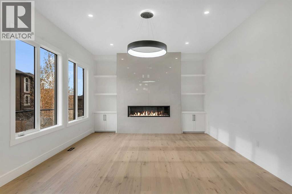 236 East Lakeview Place, Chestermere, Alberta  T1X 0A2 - Photo 9 - A2269147