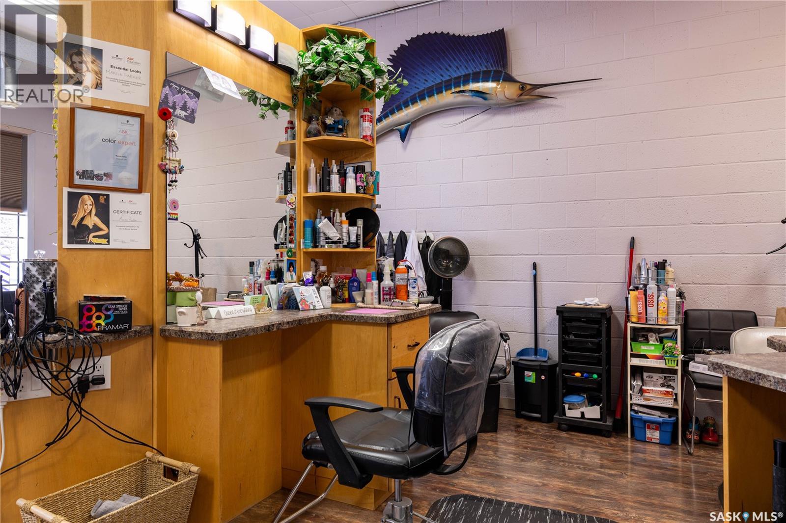 1601 29th Street W, Saskatoon, Saskatchewan  S7L 0N6 - Photo 5 - SK025809