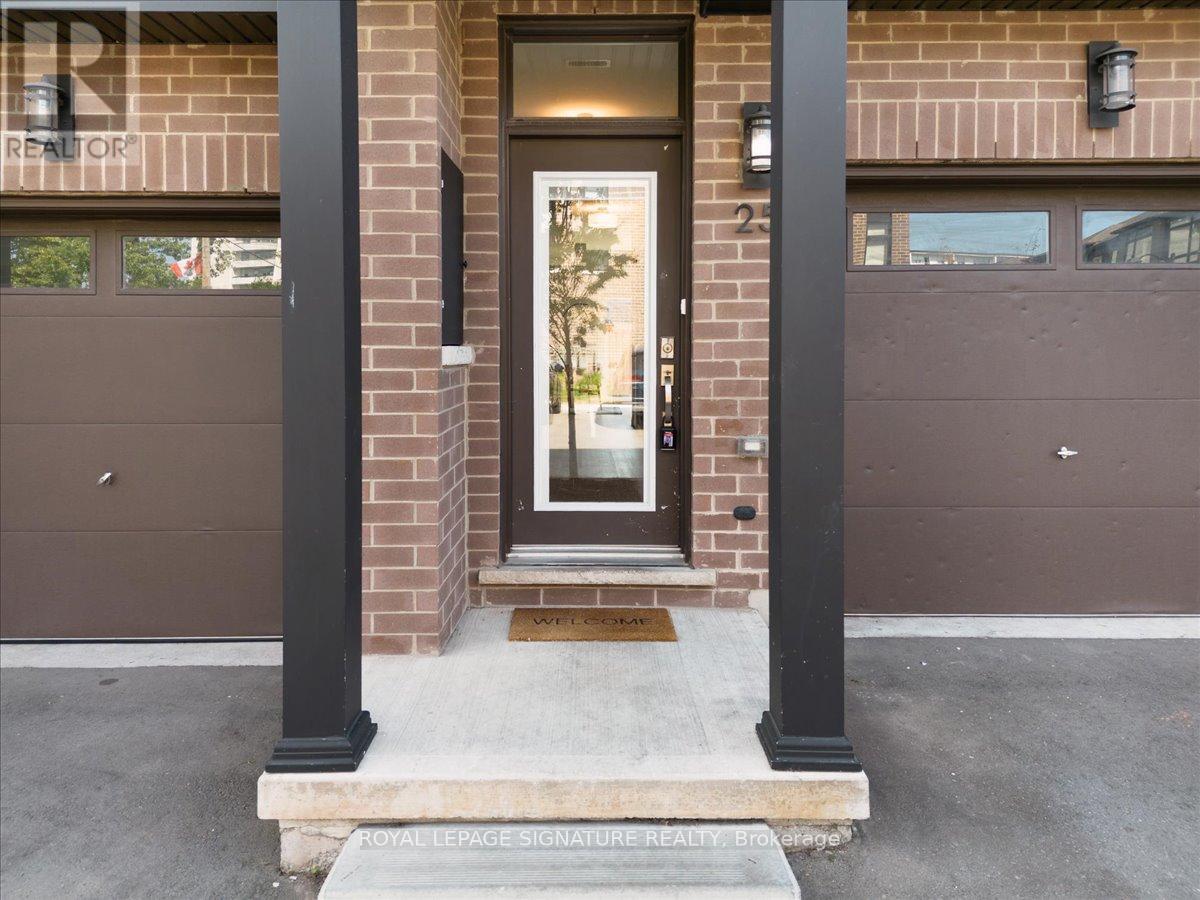 25 - 270 Melvin Avenue, Hamilton, Ontario  L8H 2A6 - Photo 2 - X12644196