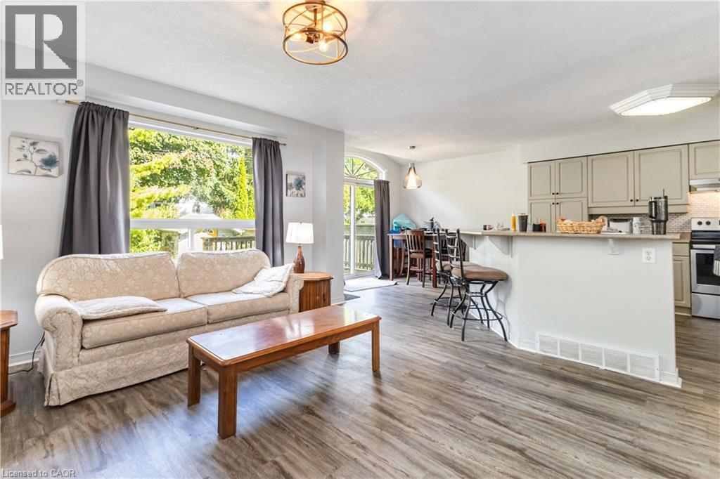 21 Axford Parkway, St. Thomas, Ontario  N5R 6E6 - Photo 4 - 40794681