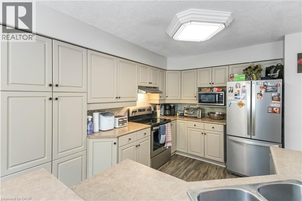 21 Axford Parkway, St. Thomas, Ontario  N5R 6E6 - Photo 7 - 40794681