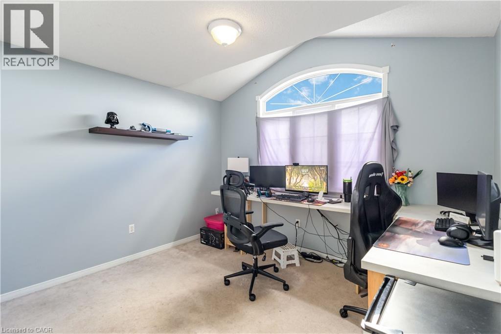 21 Axford Parkway, St. Thomas, Ontario  N5R 6E6 - Photo 9 - 40794681