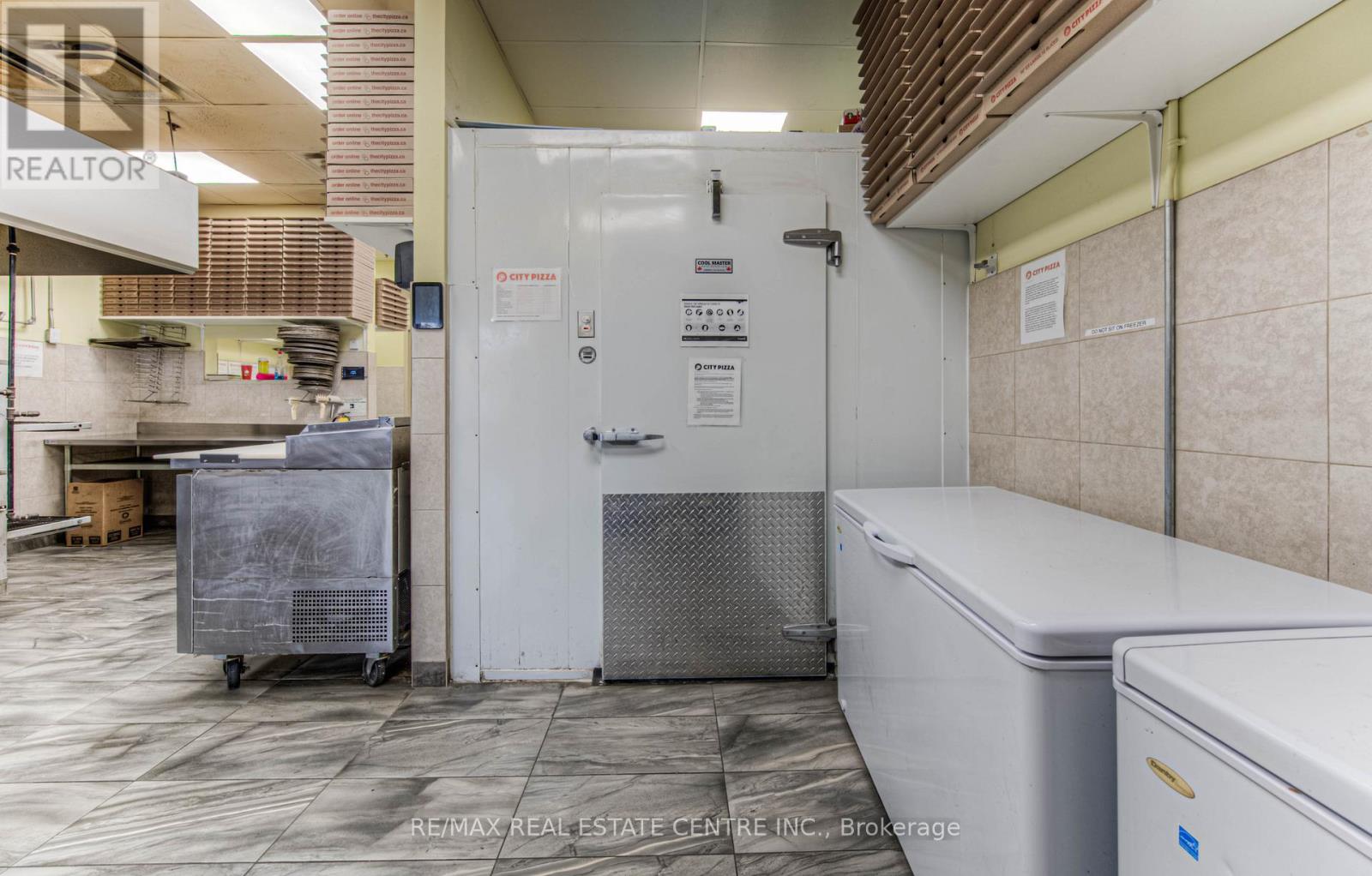 B2 - 580 Hespeler Road, Cambridge, Ontario  N1R 2J8 - Photo 14 - X12644142