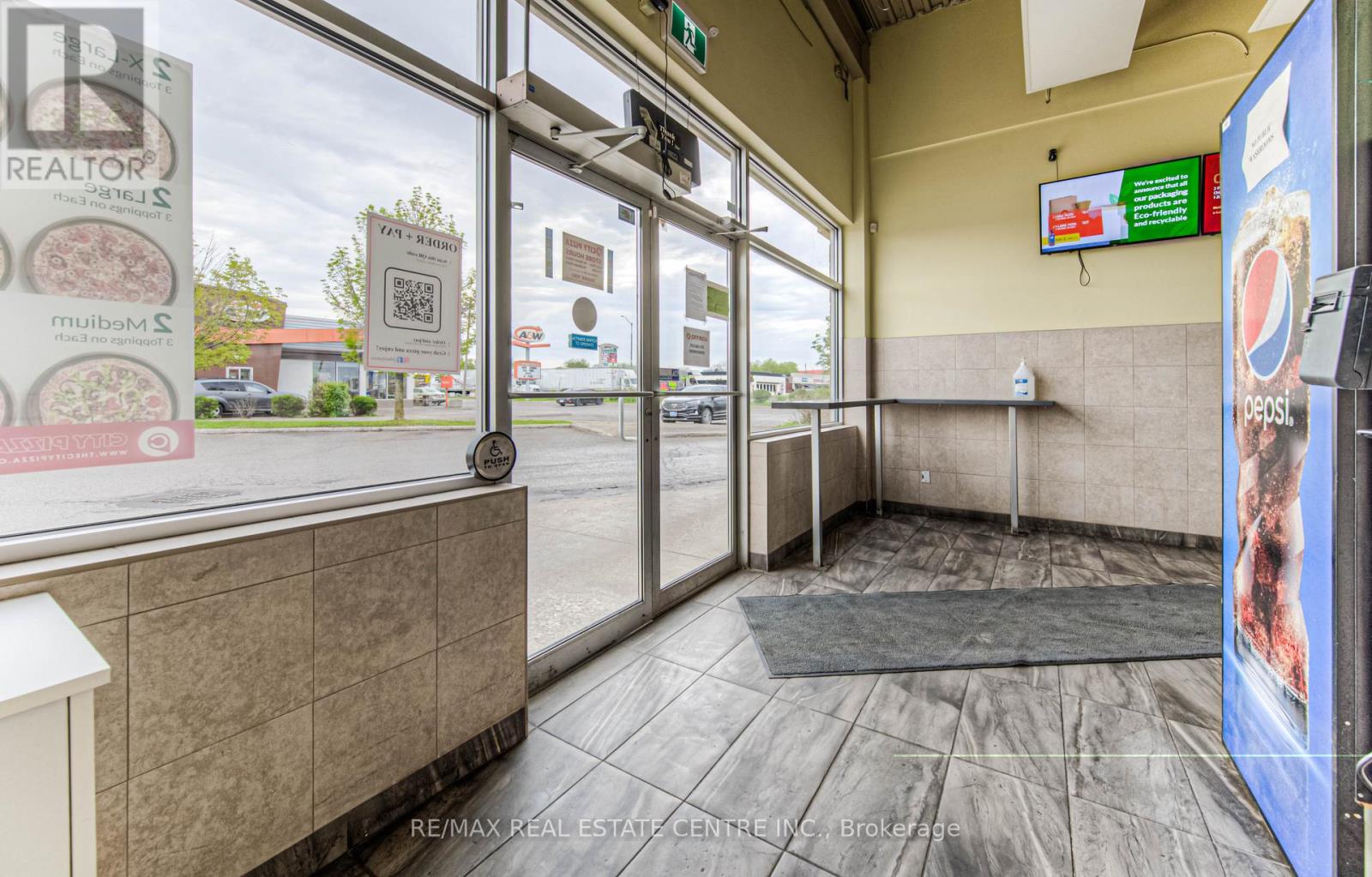 B2 - 580 Hespeler Road, Cambridge, Ontario  N1R 2J8 - Photo 1 - X12644142