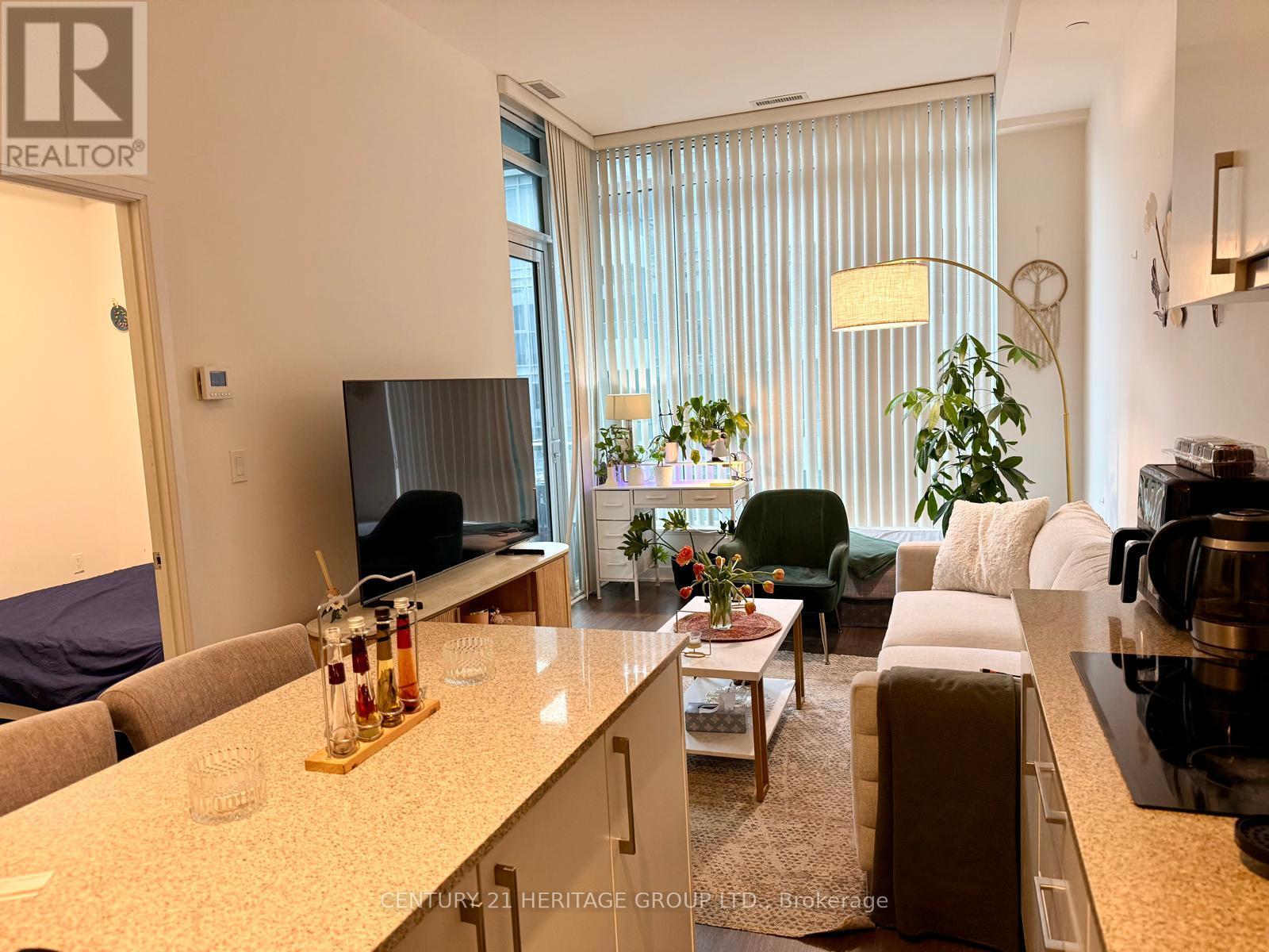 826 - 576 Front Street W, Toronto, Ontario  M5V 0P8 - Photo 5 - C12644218