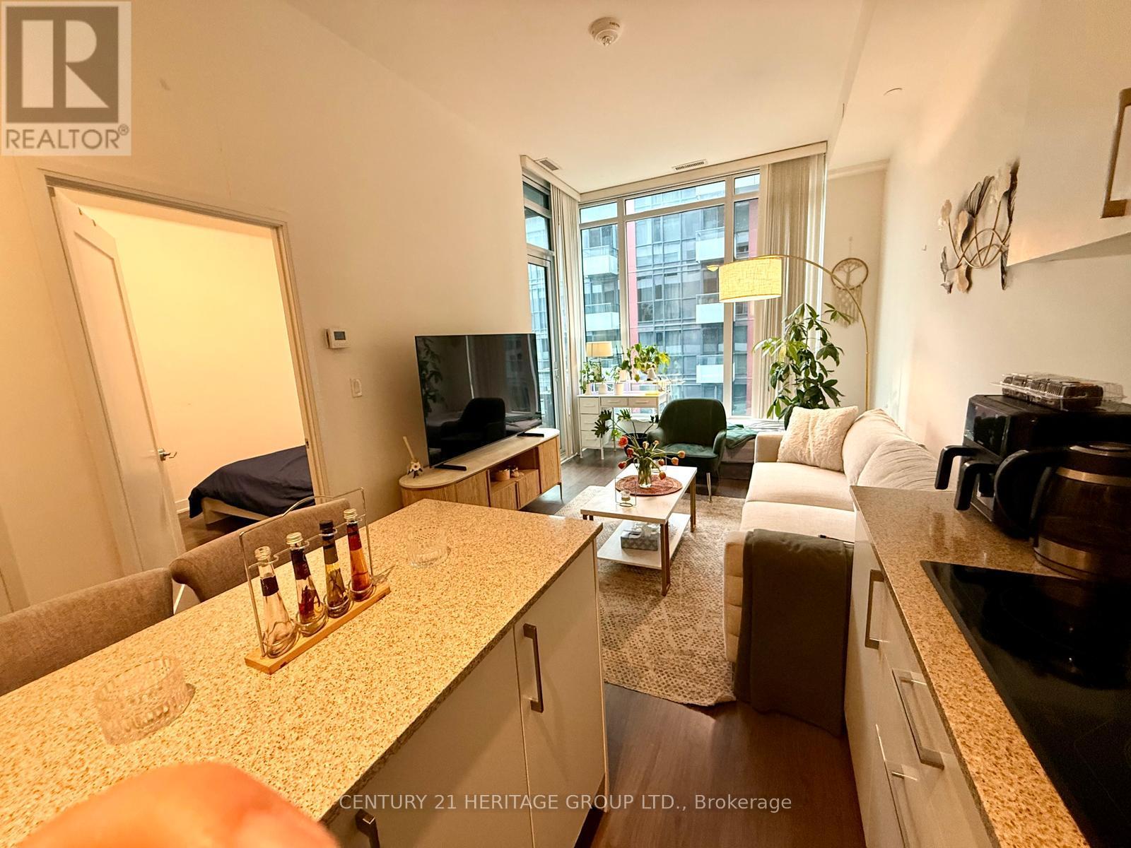 826 - 576 Front Street W, Toronto, Ontario  M5V 0P8 - Photo 7 - C12644218