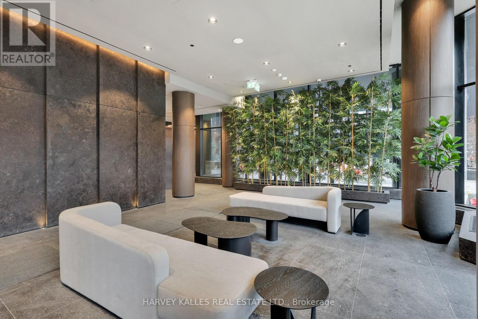 1808s - 110 Broadway Avenue, Toronto, Ontario  M4P 1V7 - Photo 2 - C12644220