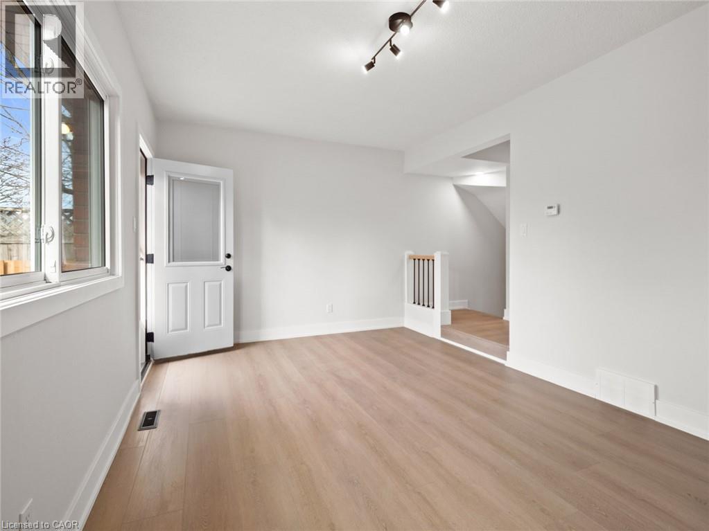 185 Denistoun Street Unit# 7, Welland, Ontario  L3C 6J6 - Photo 23 - 40794682