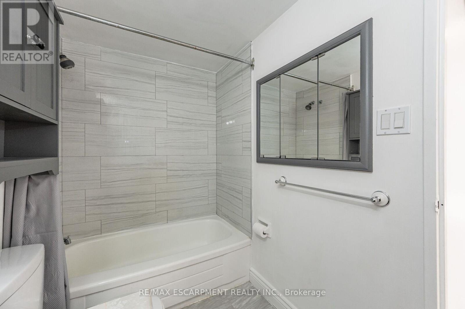 416 - 700 Dynes Road, Burlington, Ontario  L7N 3M2 - Photo 10 - W12644208