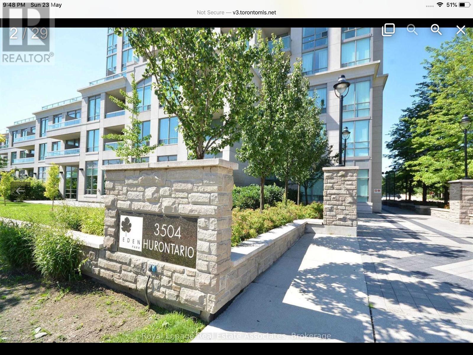 2510 - 3504 Hurontario Street, Mississauga, Ontario  L5B 0B9 - Photo 3 - W12644216
