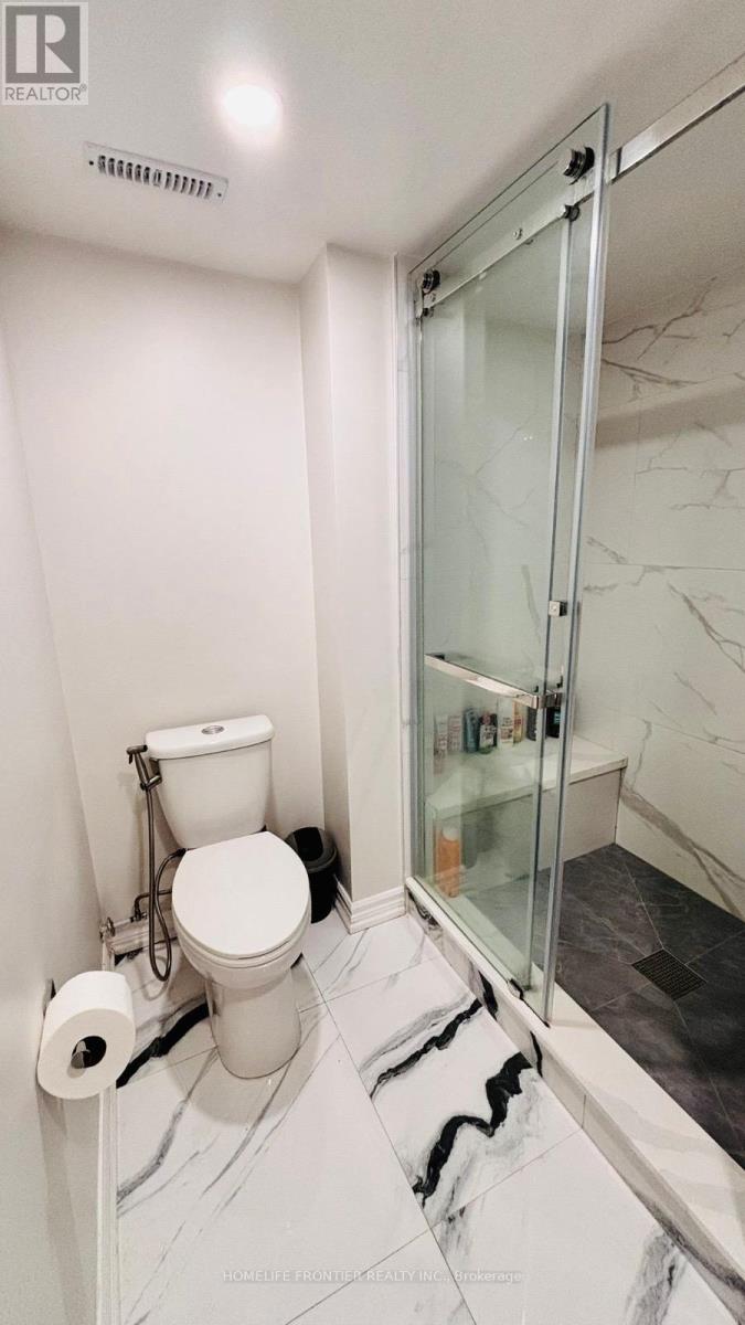 5548 Heathcote Walk, Mississauga, Ontario  L5M 6M7 - Photo 9 - W12644222