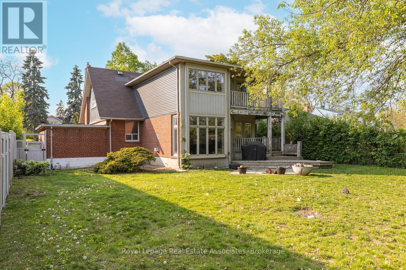 938 Henley Road, Mississauga, Ontario  L4Y 1C6 - Photo 36 - W12644232