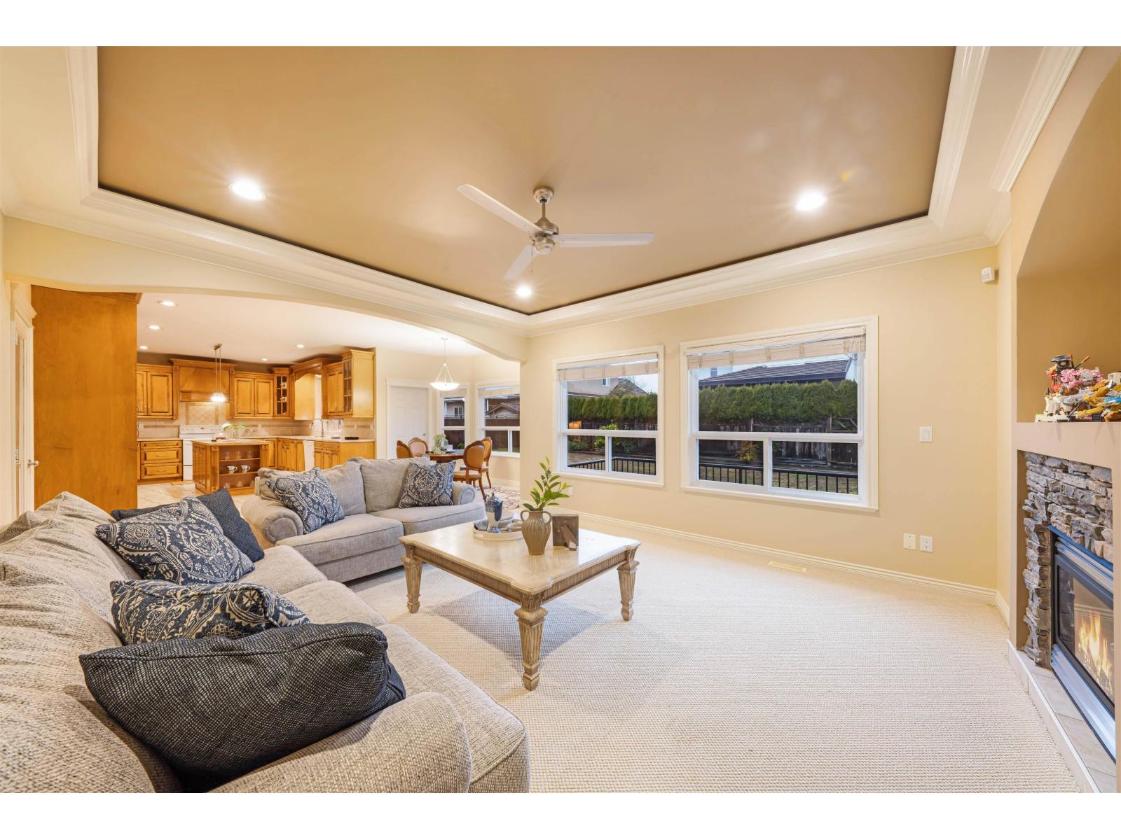 15777 109a Avenue, Surrey, British Columbia  V4N 5G1 - Photo 10 - R3073250