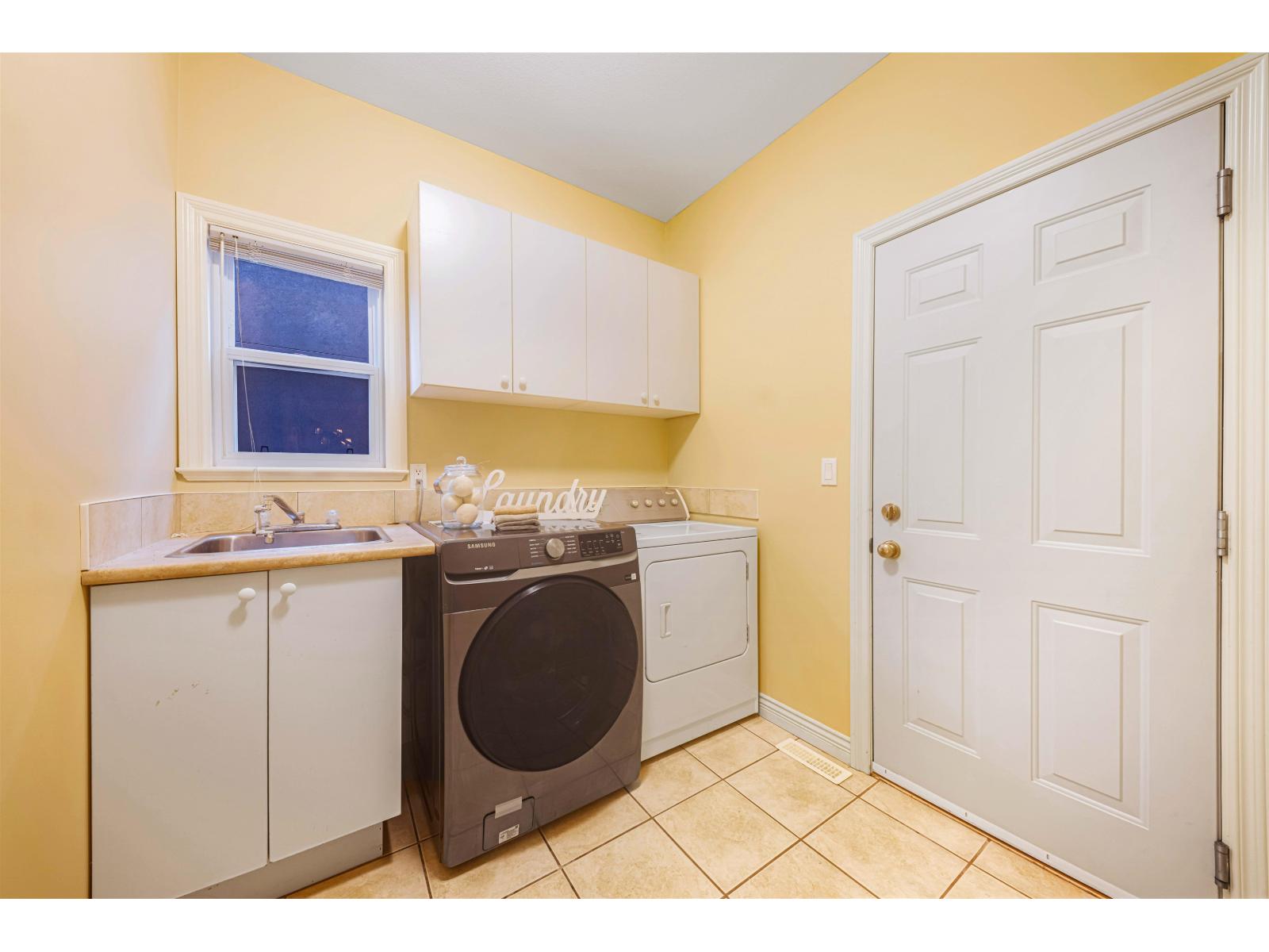 15777 109a Avenue, Surrey, British Columbia  V4N 5G1 - Photo 27 - R3073250