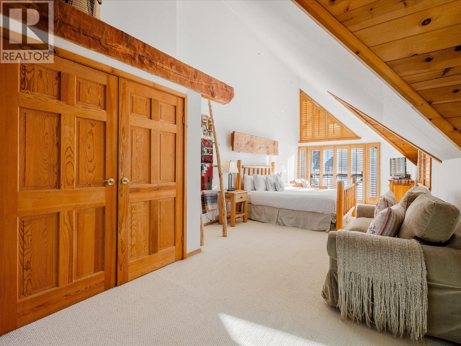 37 4700 Glacier Drive, Whistler, British Columbia  V0N 1B4 - Photo 12 - R3074612