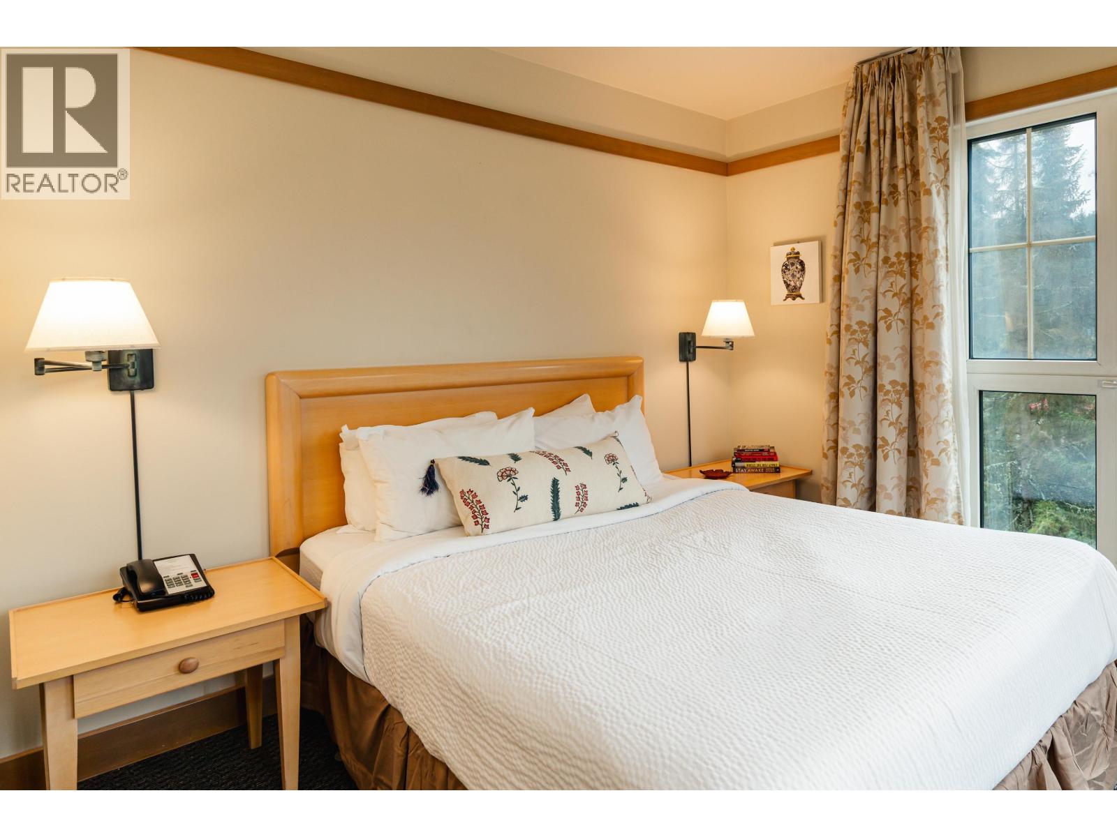 404 4557 Blackcomb Way, Whistler, British Columbia  V8E 0Y2 - Photo 16 - R3074617